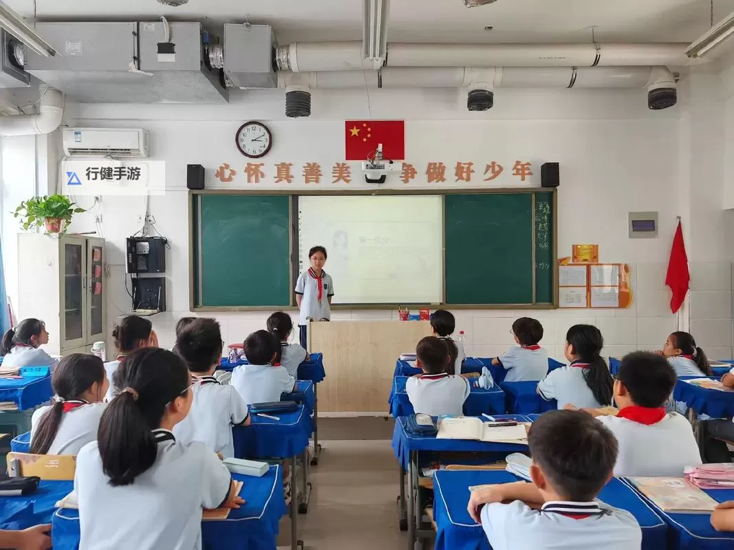 语文课代表哭着说太深了视频引发共鸣：感受内心的沉重与思考图1