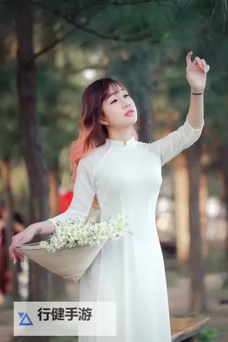 探索极致诱惑——亚洲情精品的魅力之旅图1