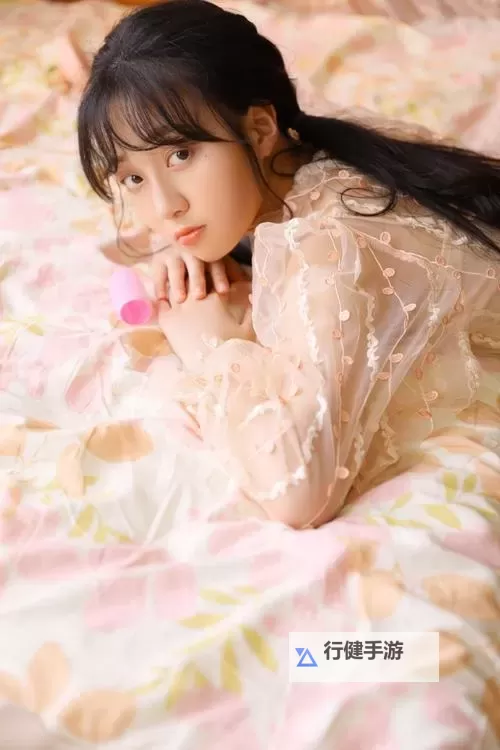 探索caoliushequ2013：回顾2013年的社区发展与变革图1