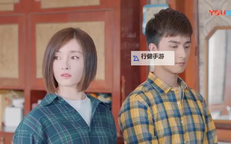 班长求你不要抠了:班级里的温情与成长图1