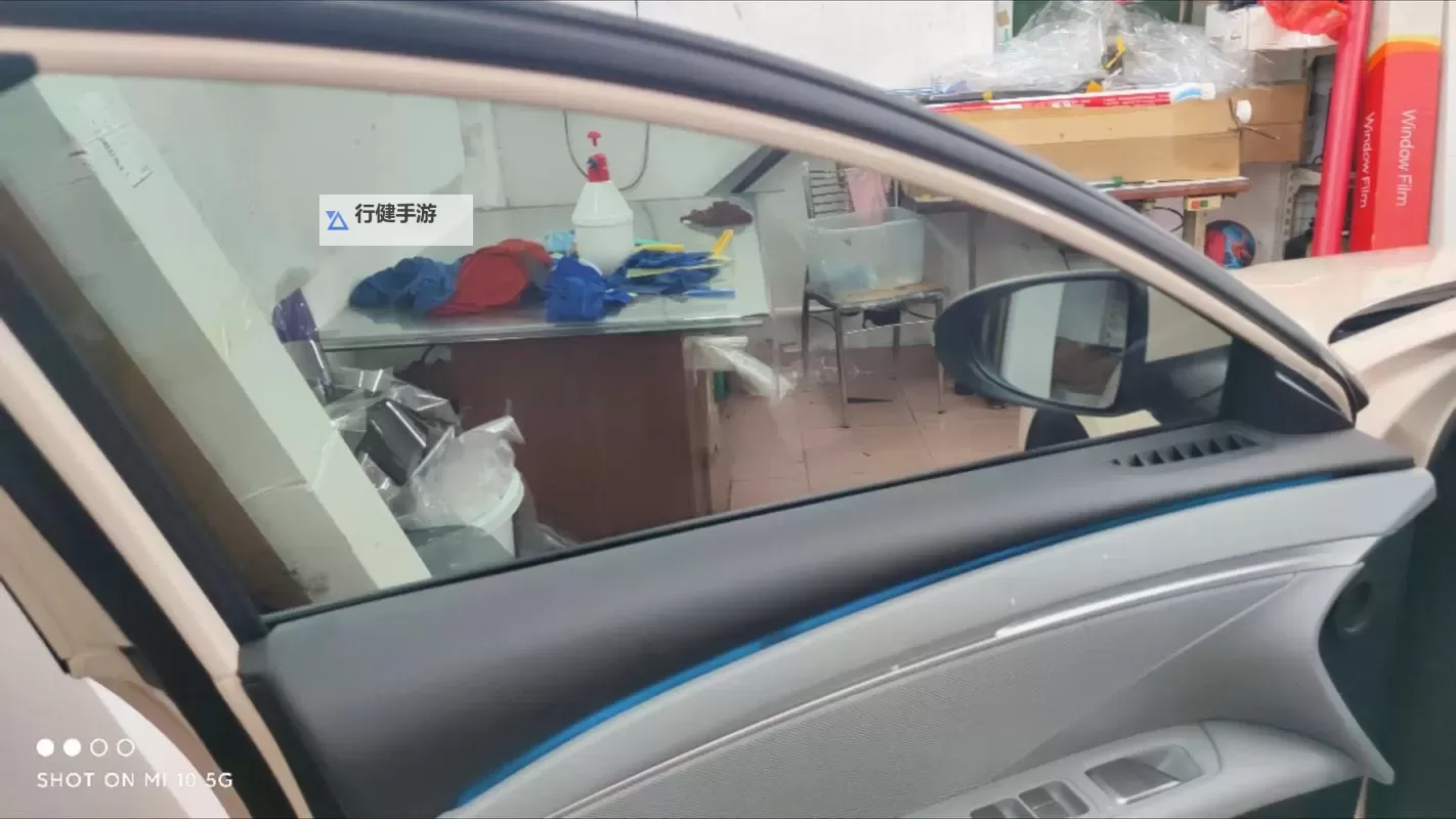 《蓝天卫士》如何配置战机出战  蓝天卫士配置战机基本操作介绍！图1