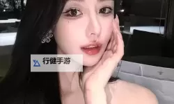 自拍网在线：光影之间的自我重写